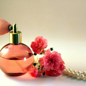 alegerea parfumului potrivit în funcție de PH-ul pielii